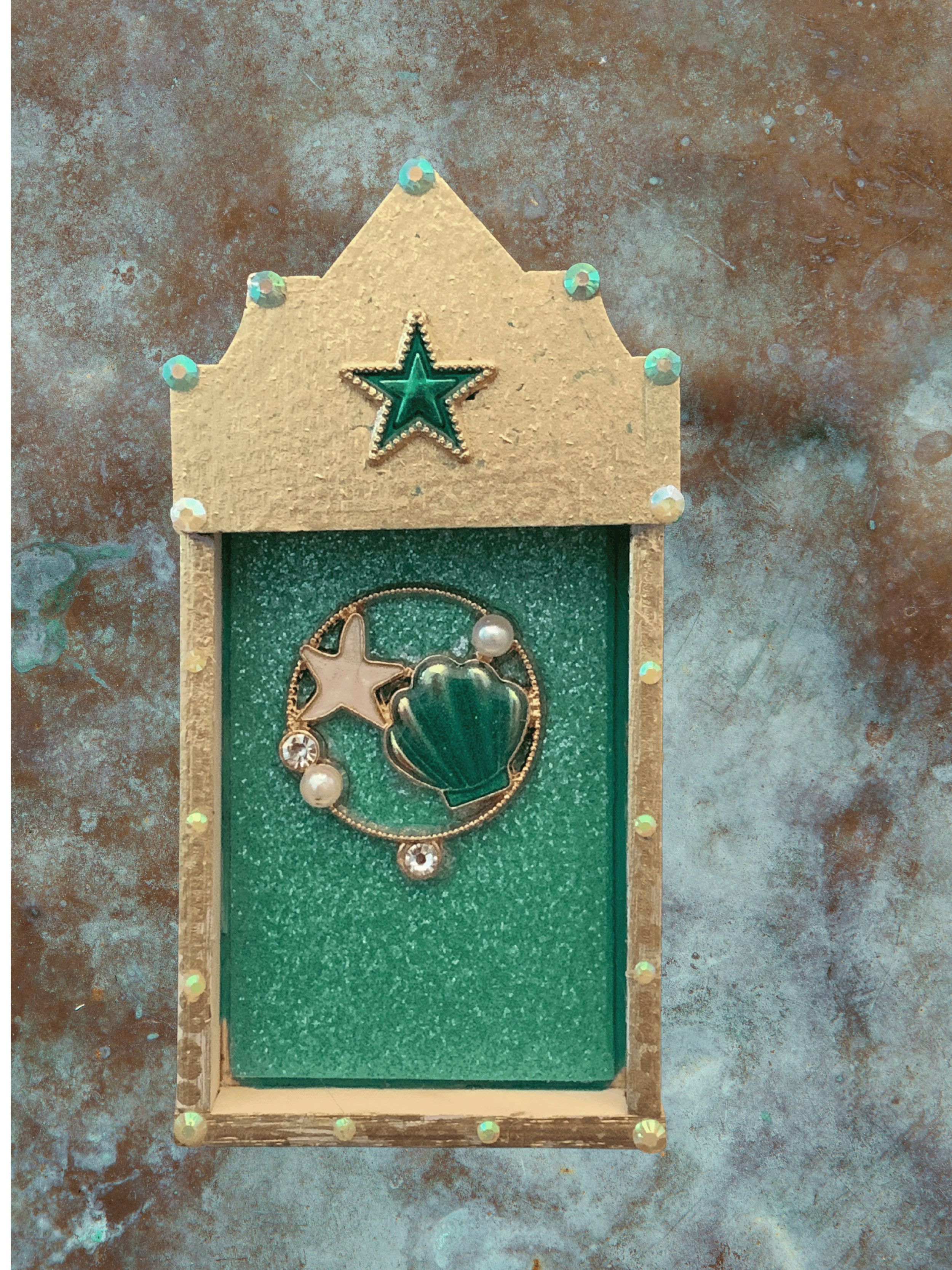 6_Green Nicho — Sea Treasures - Star.png
