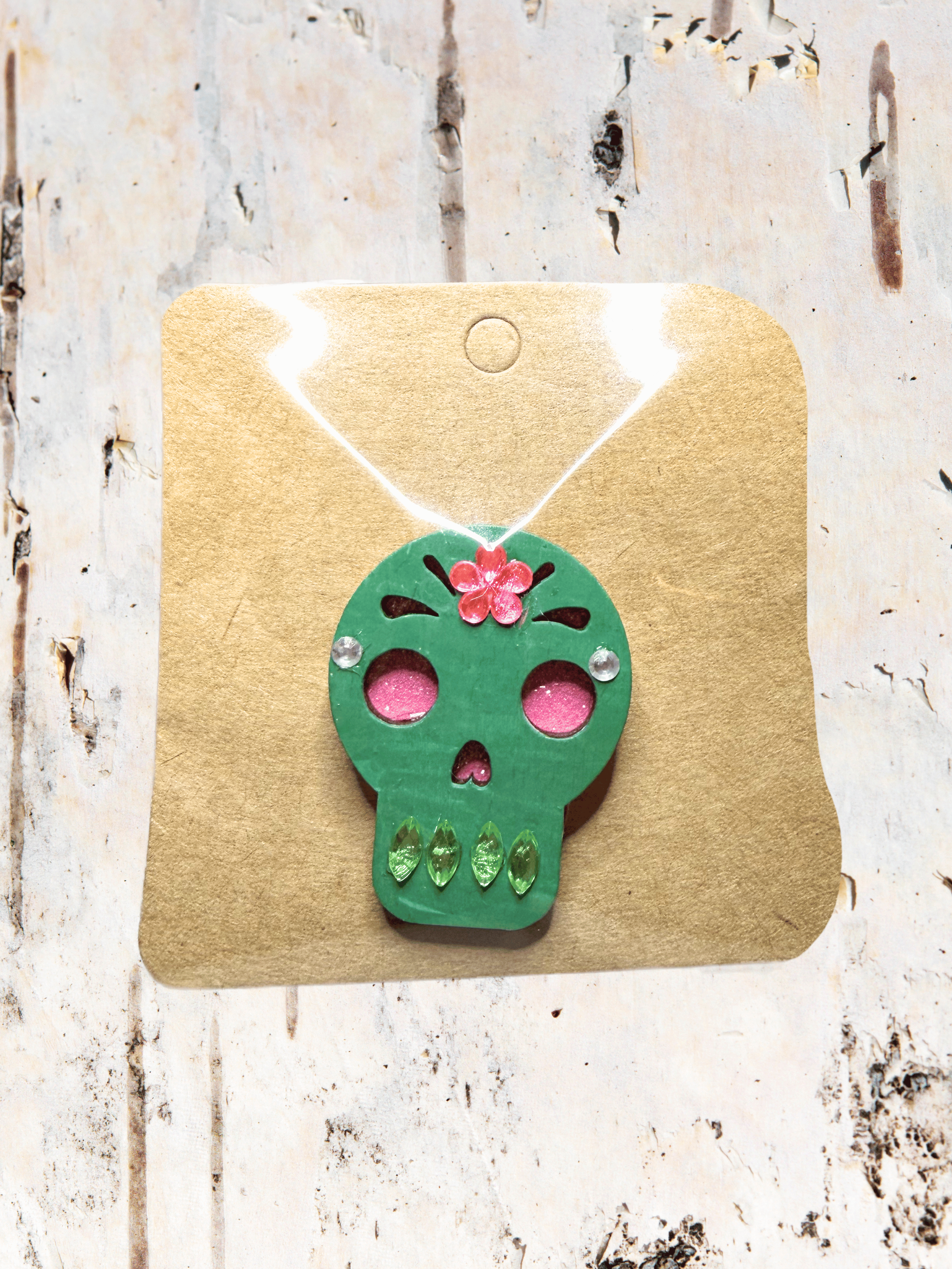 Large calavera pin flores.png