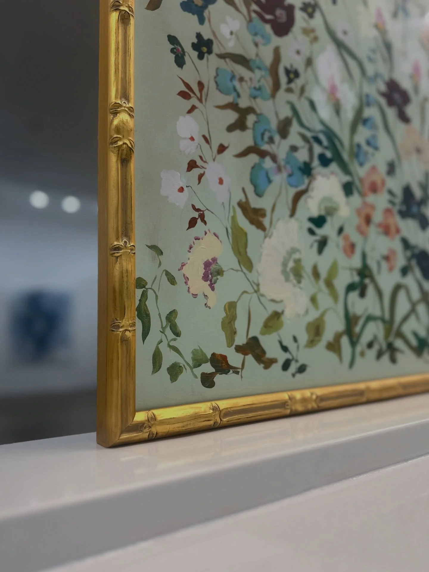 Starting off the week right with this beautiful frame for our customers @inslee art print. Framed in non-glare acrylic to make sure it looks good from every angle 😉
.
.
. 
#waddellsgallery #customframing #artgallery