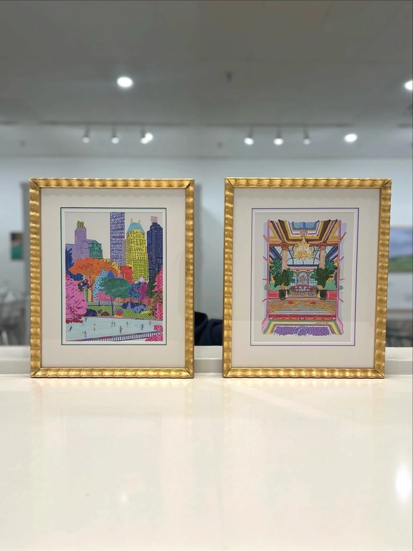 NYC prints with their own color coordinating painted bevels 🤌🏼 SO GOOD! 
.
.
. 
#waddellsgallery #customframing #artgallery