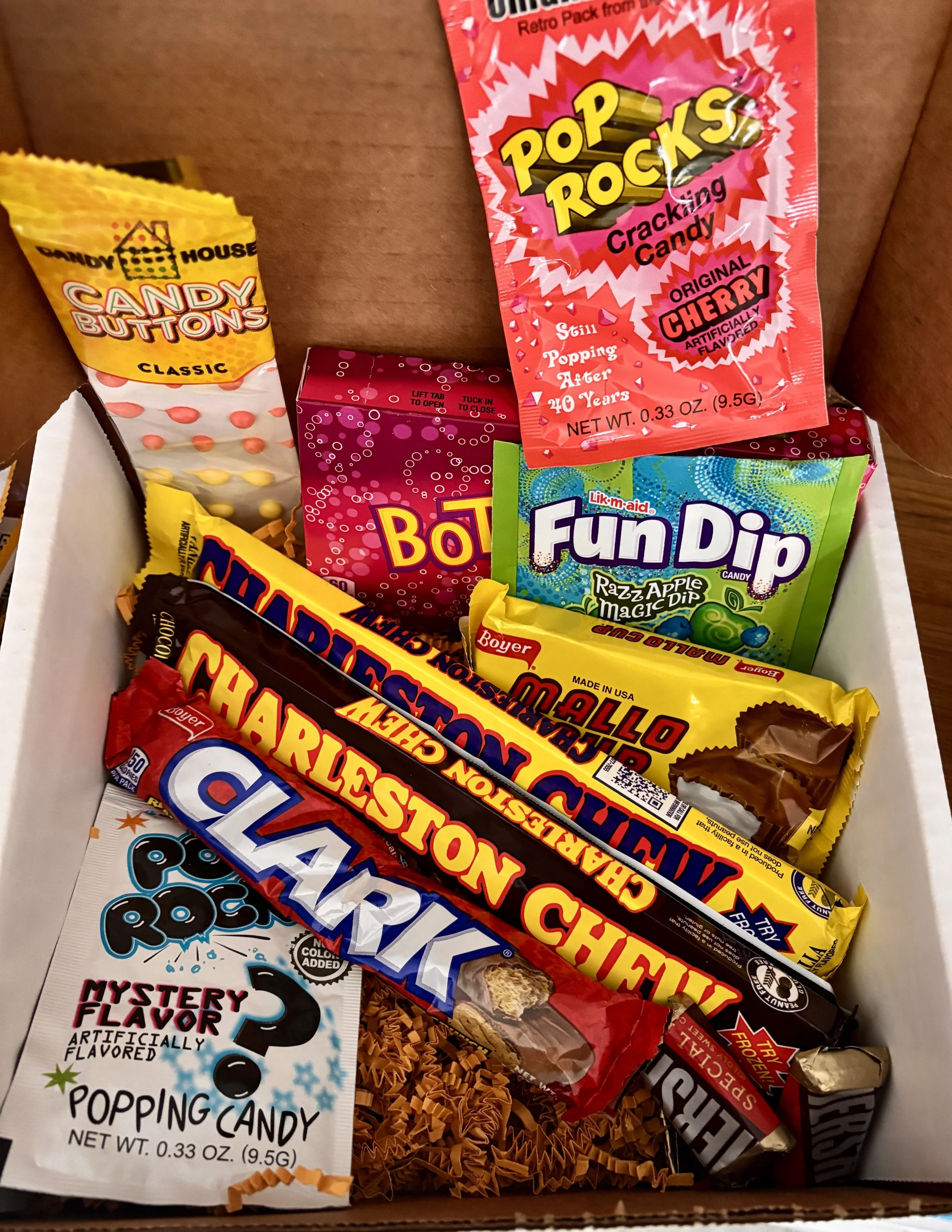 Nostalgia Nibbles: Retro Candy Box