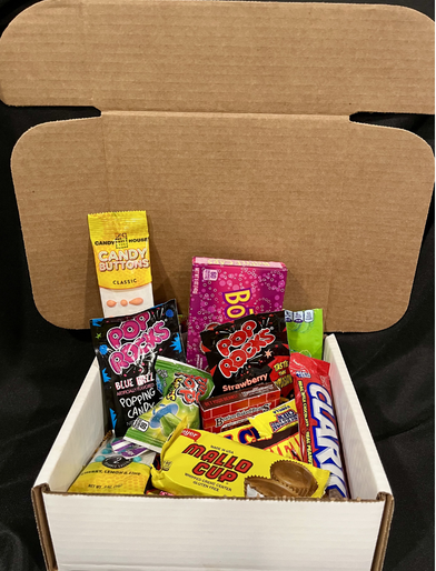Nostalgia Nibbles: Retro Candy Box