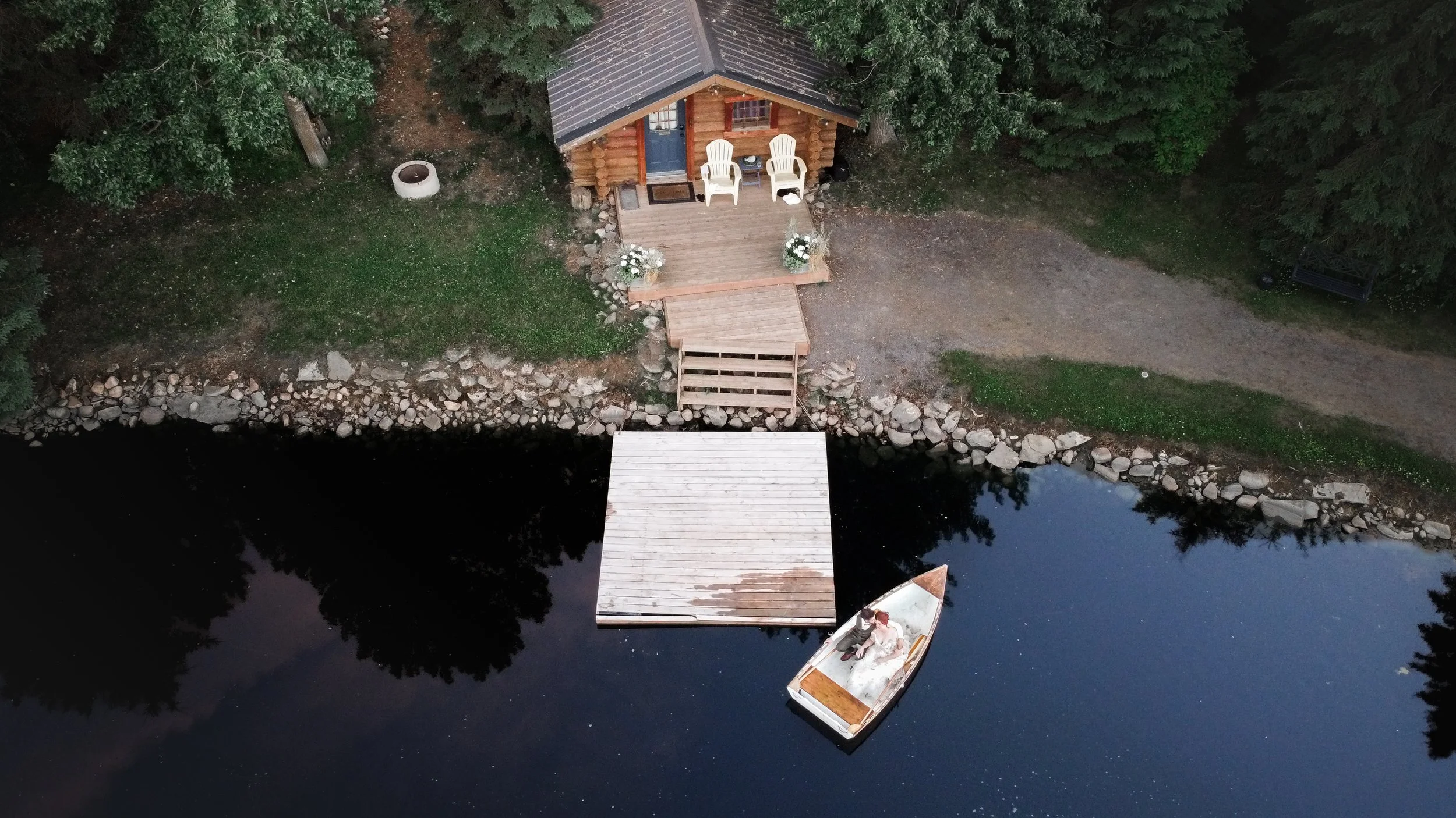Cabin-rowboat-drone-waterside-wedding-venue-near-Edmonton.jpg