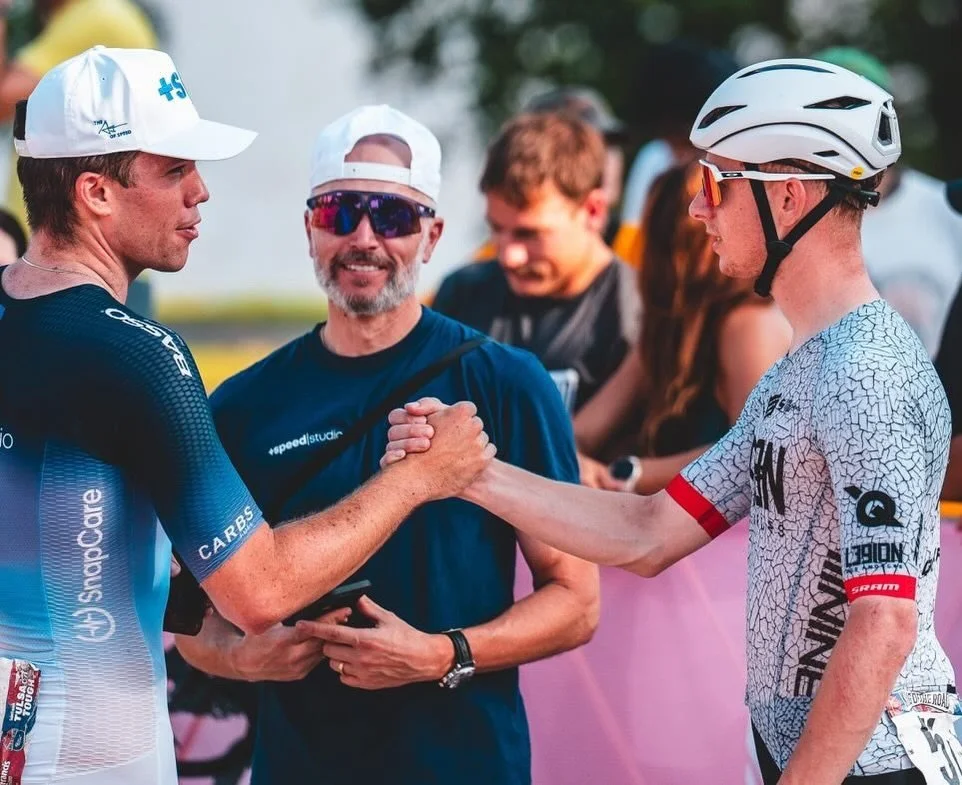 🤝