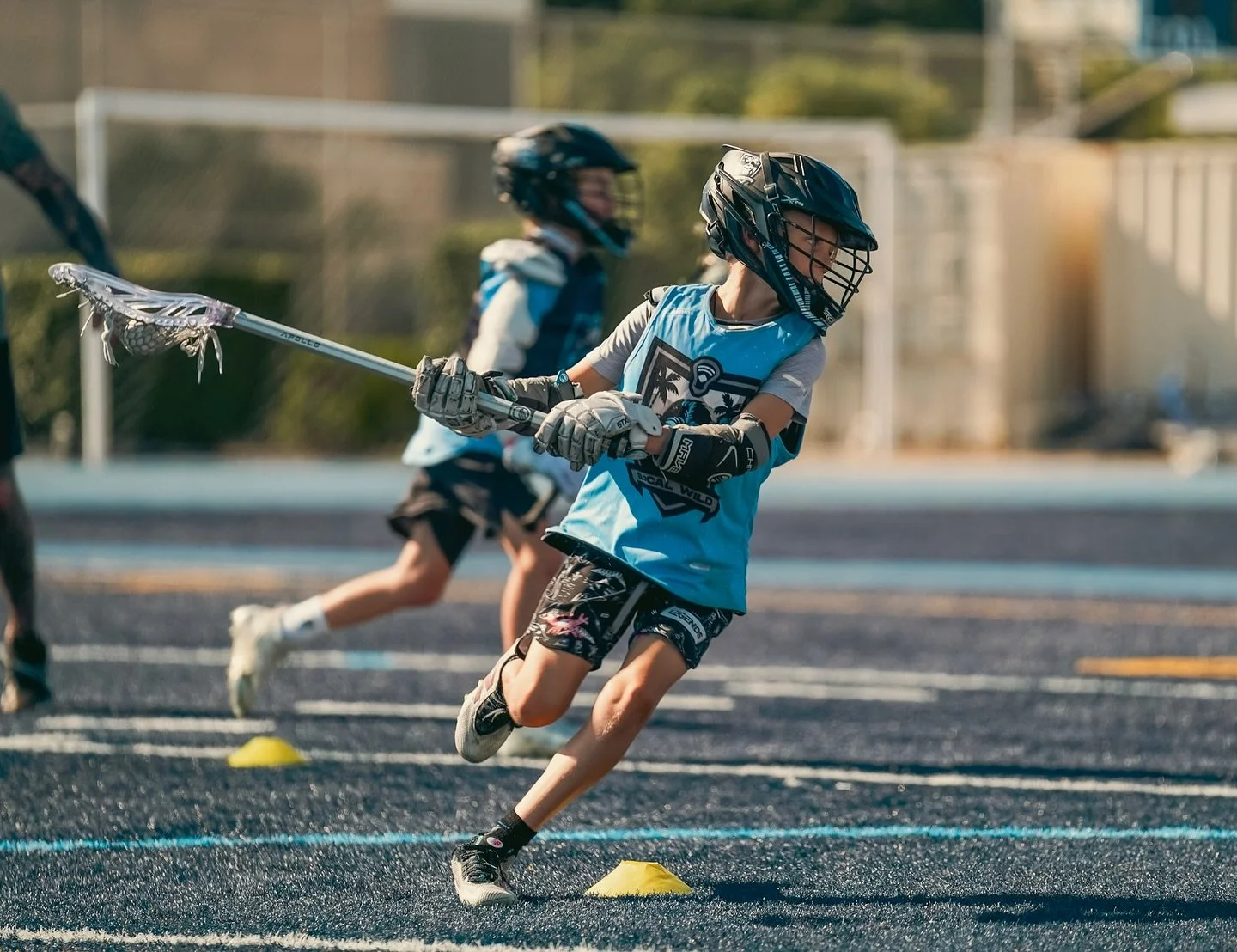 Killer practice today! 😤 Our youth teams prepping for @legends_lacrosse National Cup one week at time 🦍 #RunWild