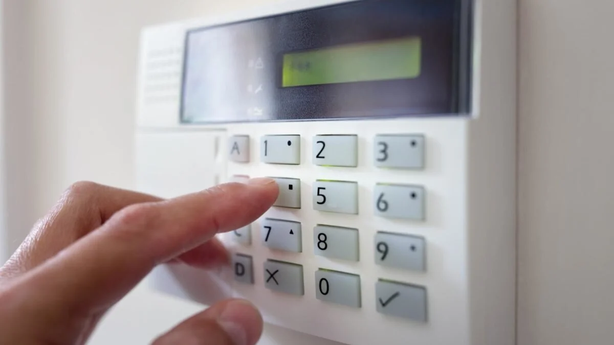 Older-Alarm-System.jpg
