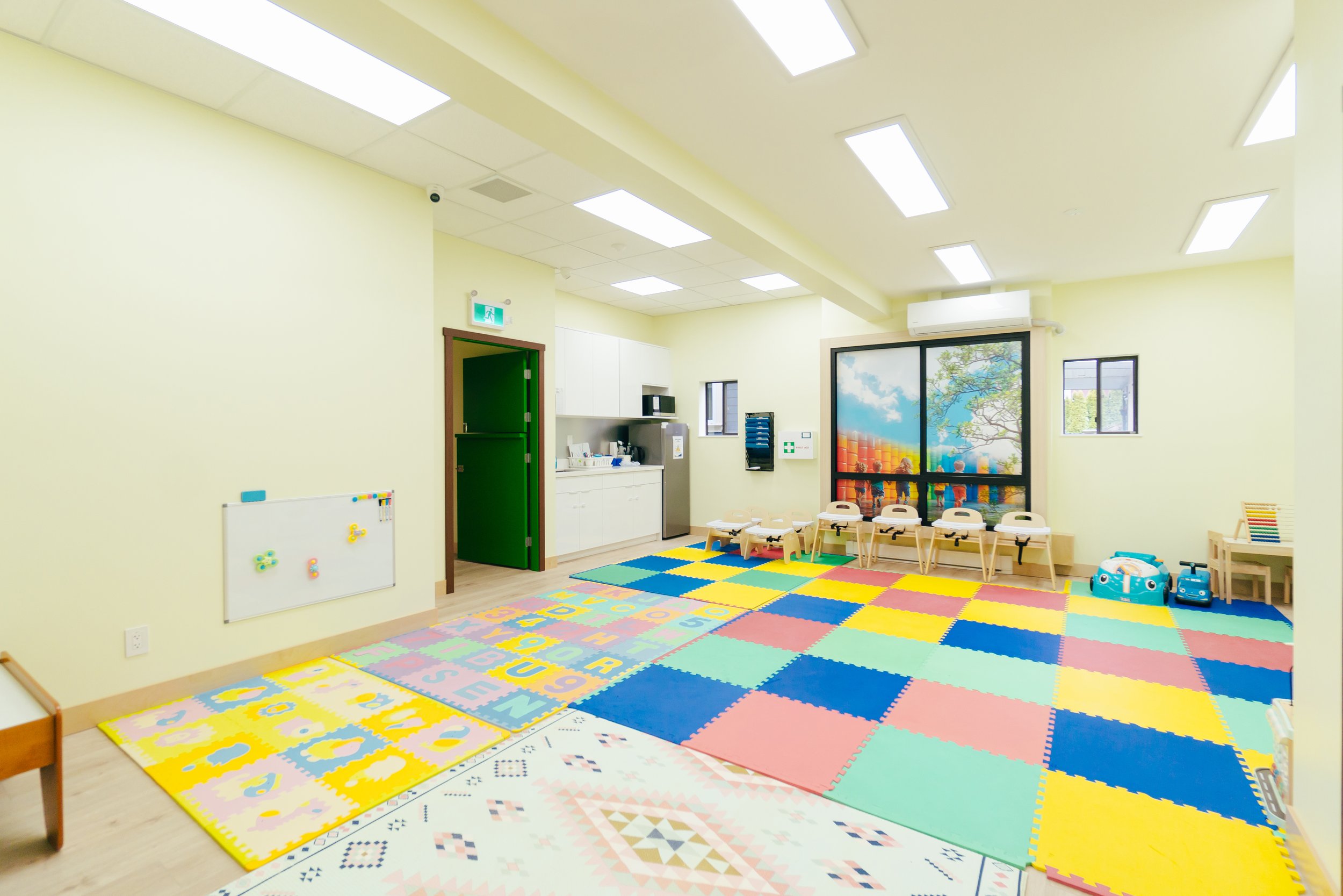 BOAS_8691 Armstrong Ave Photos-136.jpg