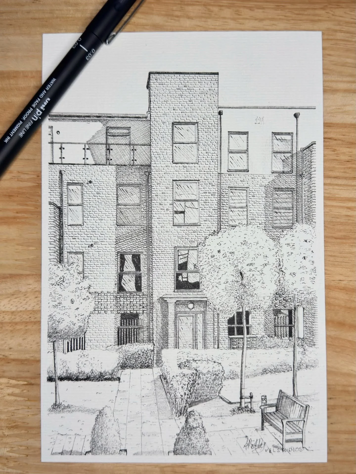 Moving house means leaving our first home together 🏡💛

So what better way to take a piece of it with us than having it sketched 🖼️ for us and for the new owner of our special place. 

#sketch #memory #commission #penandinkdrawing