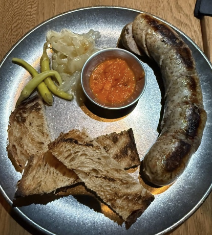 Retro Vibes Are In + a New Café + a New Pub x2