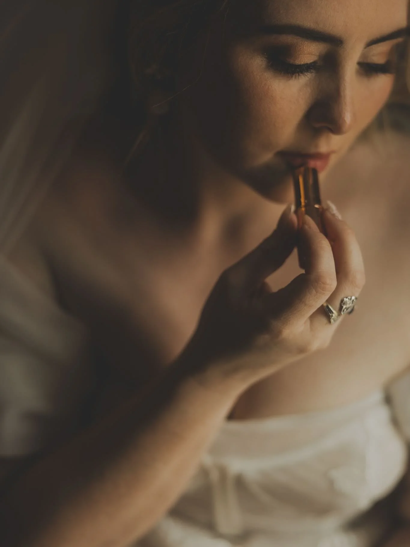 Something so dreamy about this woman. #trezzifarmwinery #pnwweddingphotographer #spokaneweddingphotography