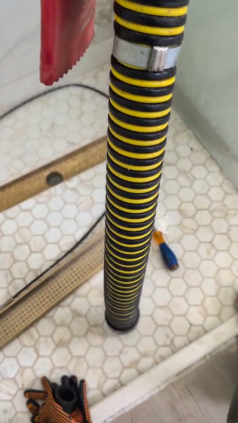 Residential Drainage Issues
Diagnosing and resolving blocked, slow and backed-up residential drains.