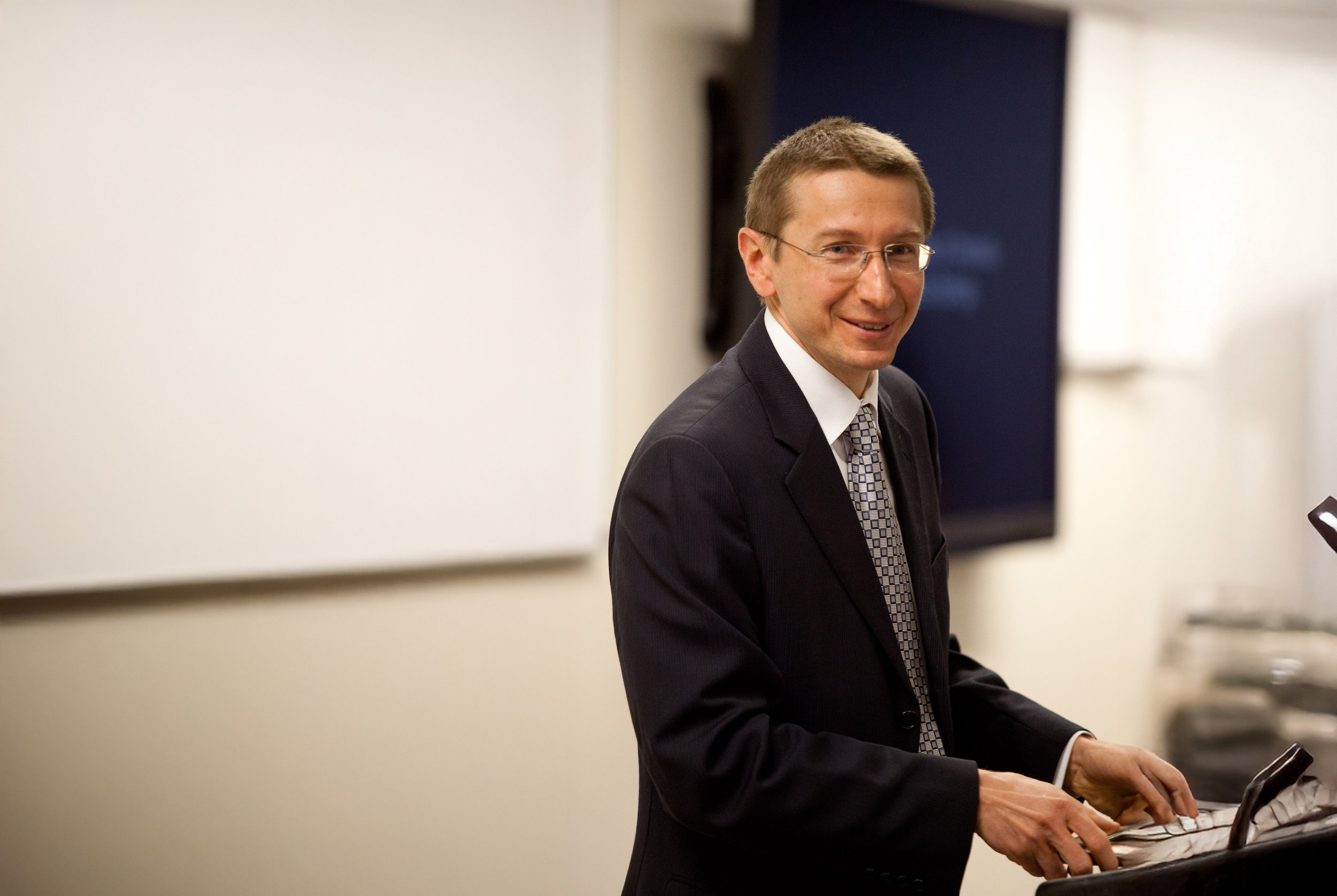 Ukrainian government takes notice of Physics in a Box