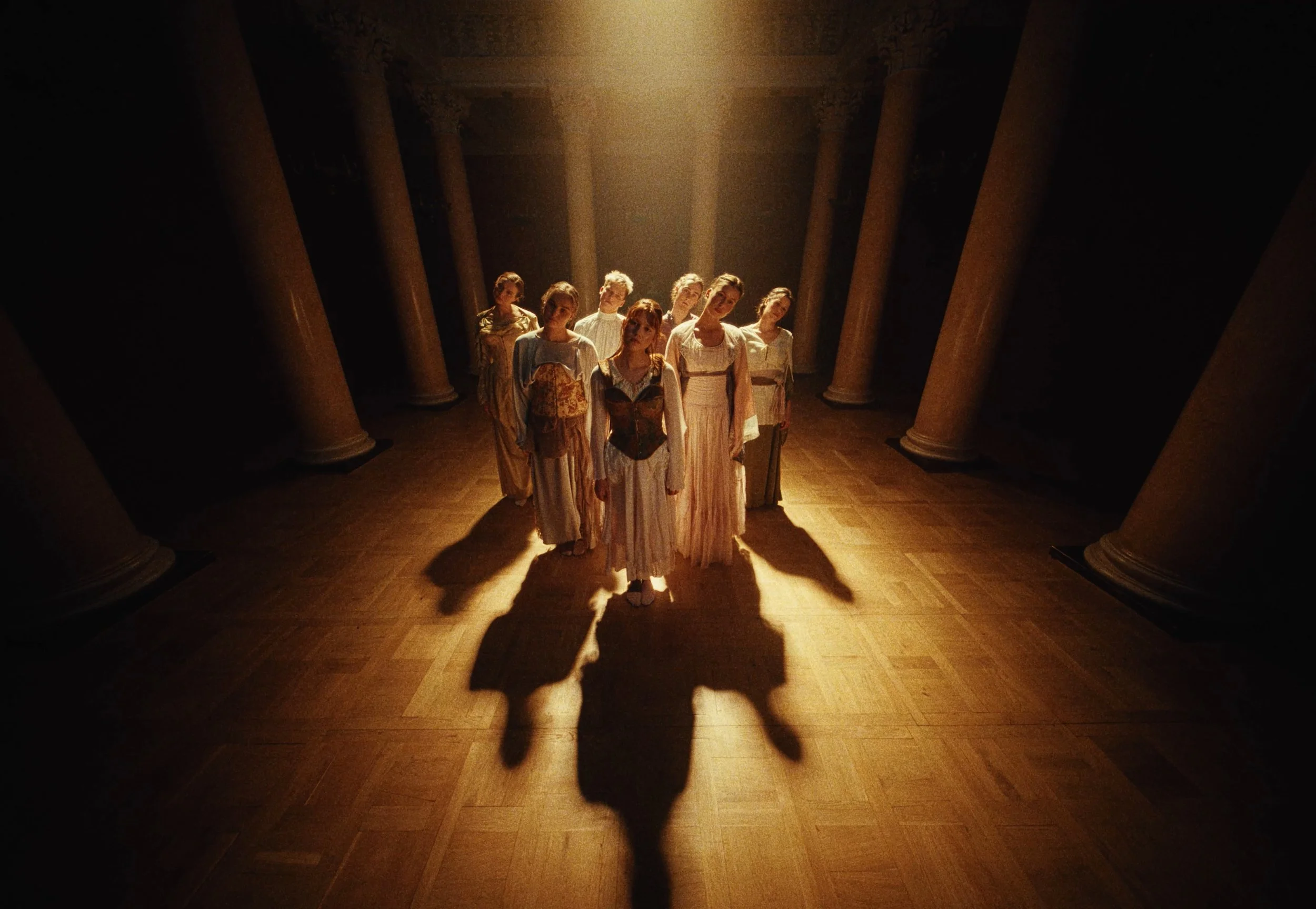 kamanių šilelis - Degantys paukščiai