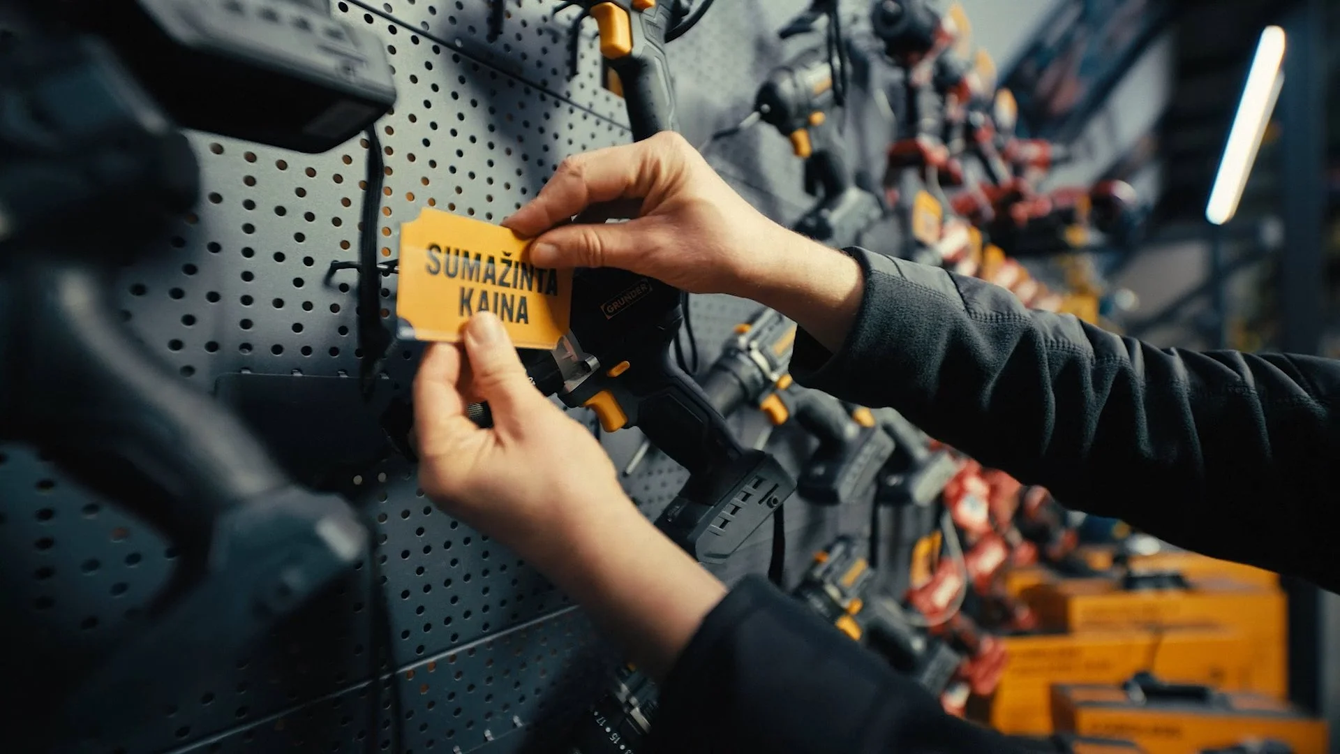 Still 2026-04-12 095159_1.1.6.jpg