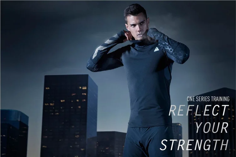 FW 17 Reflect Your Strength
