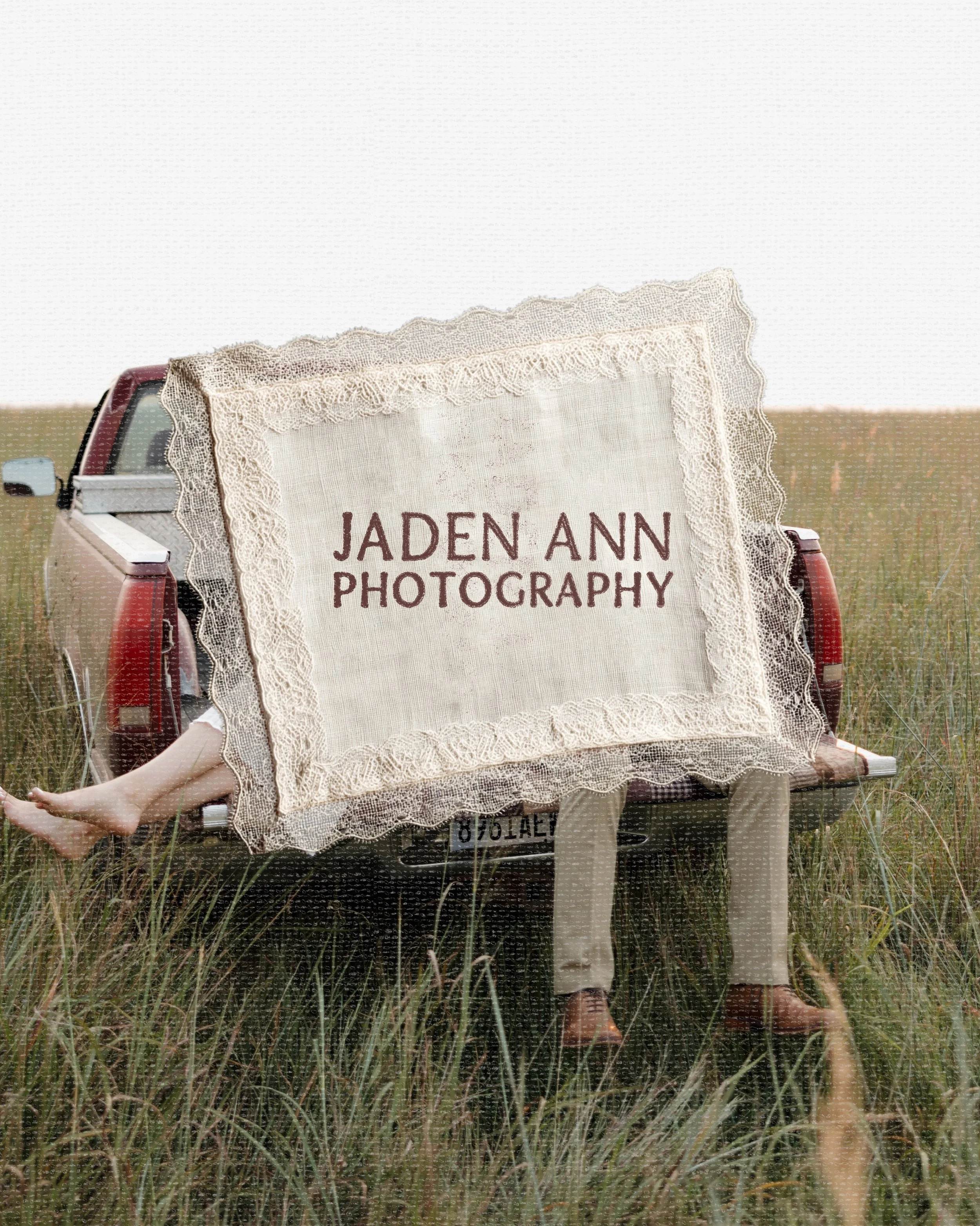 brand reveal // @jadenannphoto 🕊️

jaden ann is a central Kansas christian + catholic wedding photographer. she envisioned soft elegance with thoughtful intention with her rebrand.

we were able to bring in to life with the signature brand + web pac