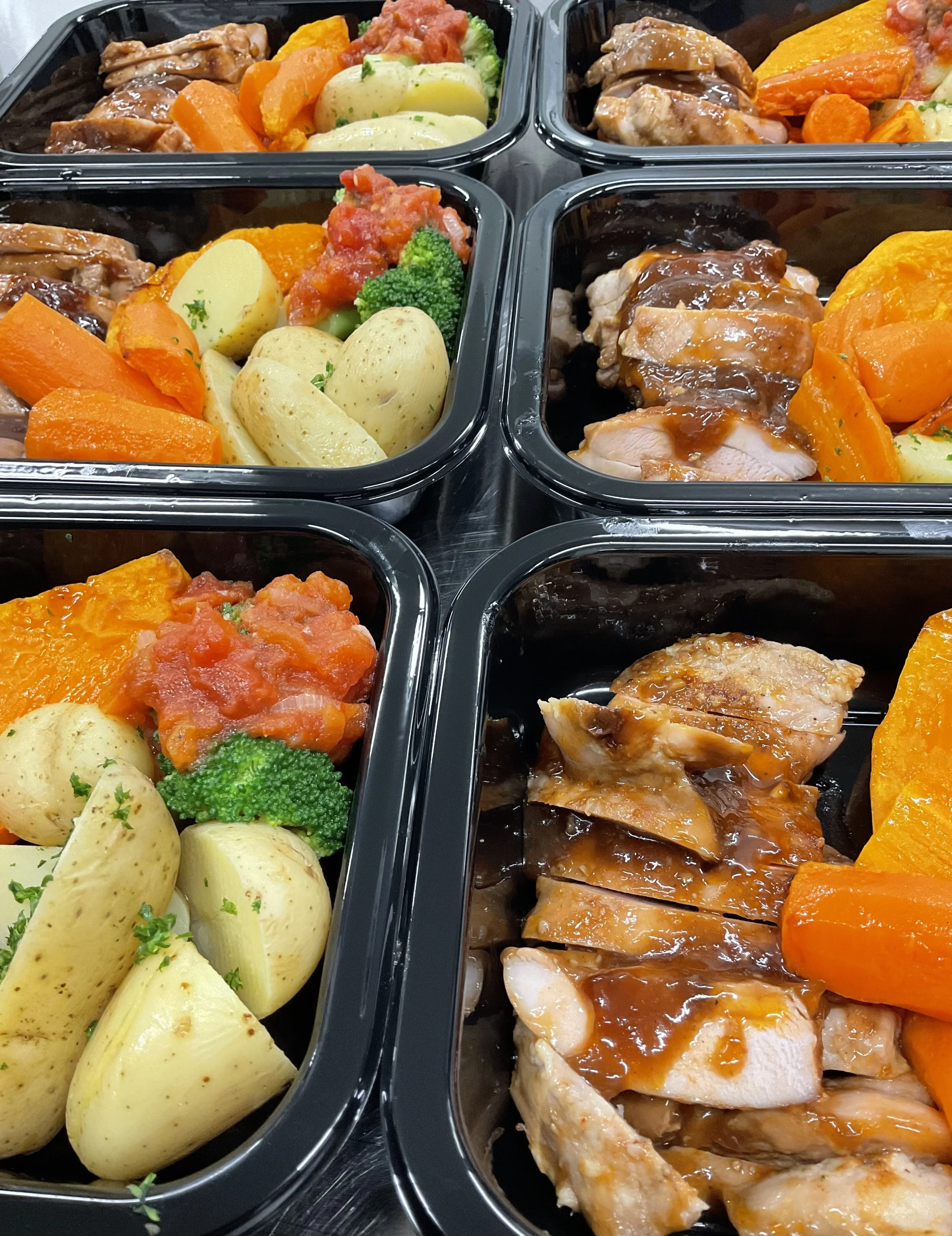 Sticky Chicken and Vegetables 400grams