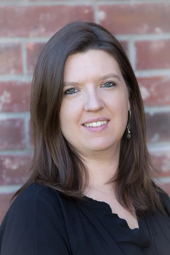 Jenny Waldo Headshot.jpg