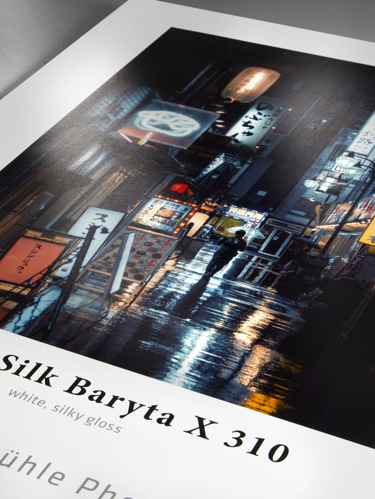 Hahnemuehle_Photo_Silk_Baryta_X_Detail.jpg