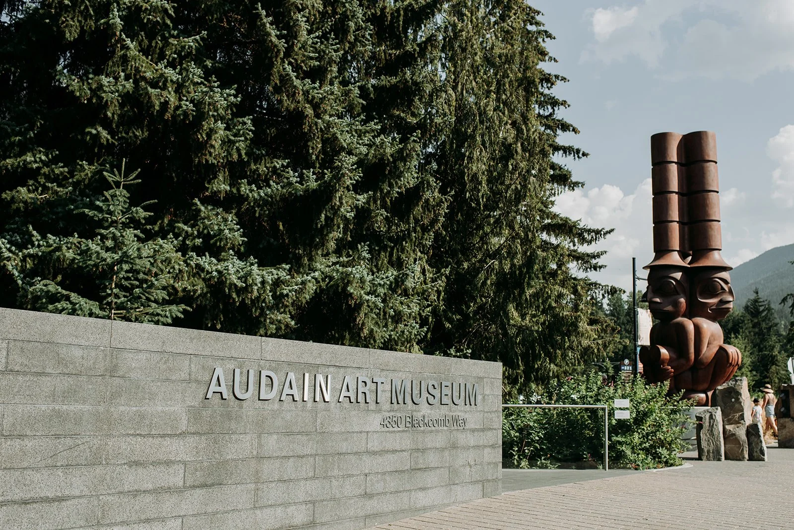 Copy of Gaby & Win Indoor Portraits (1 of 78).jpg