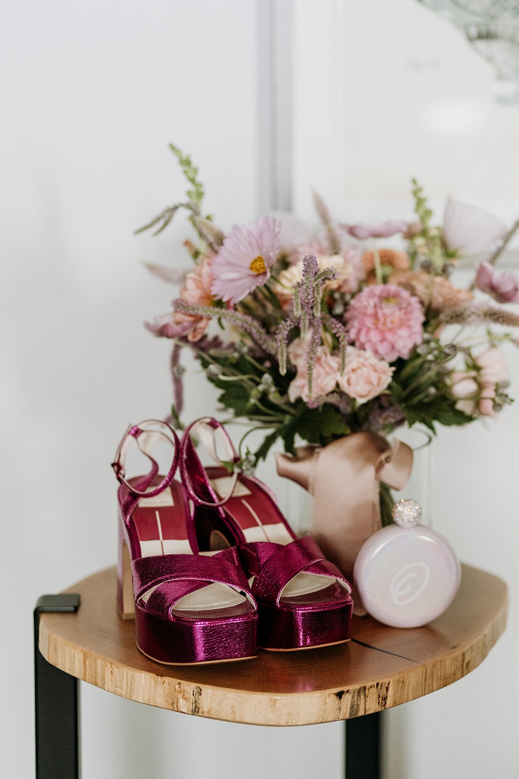 Copy of Gaby & Win Getting Ready (179 of 213).jpg