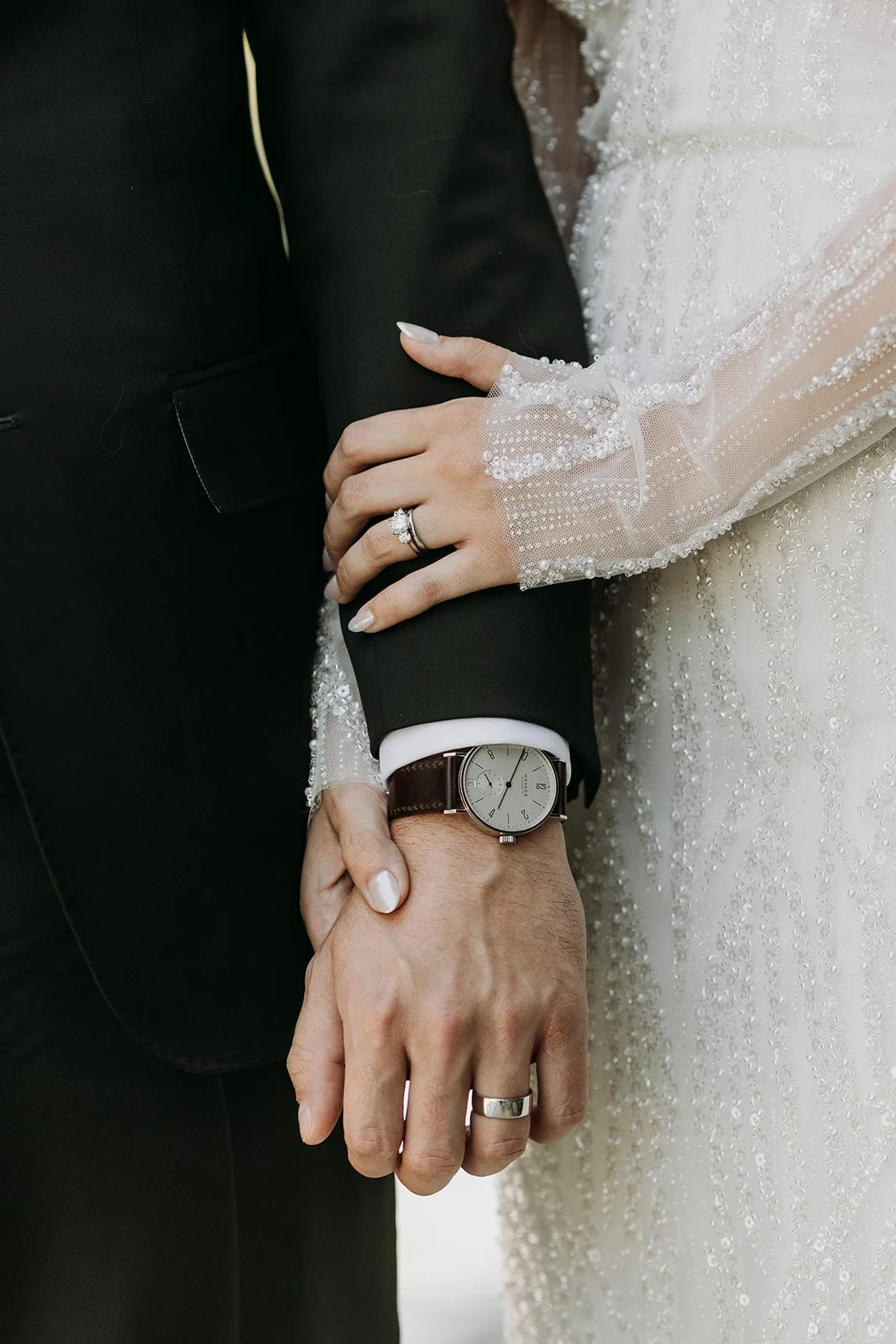 Copy of Gaby & Win 1st Look (191 of 209).jpg