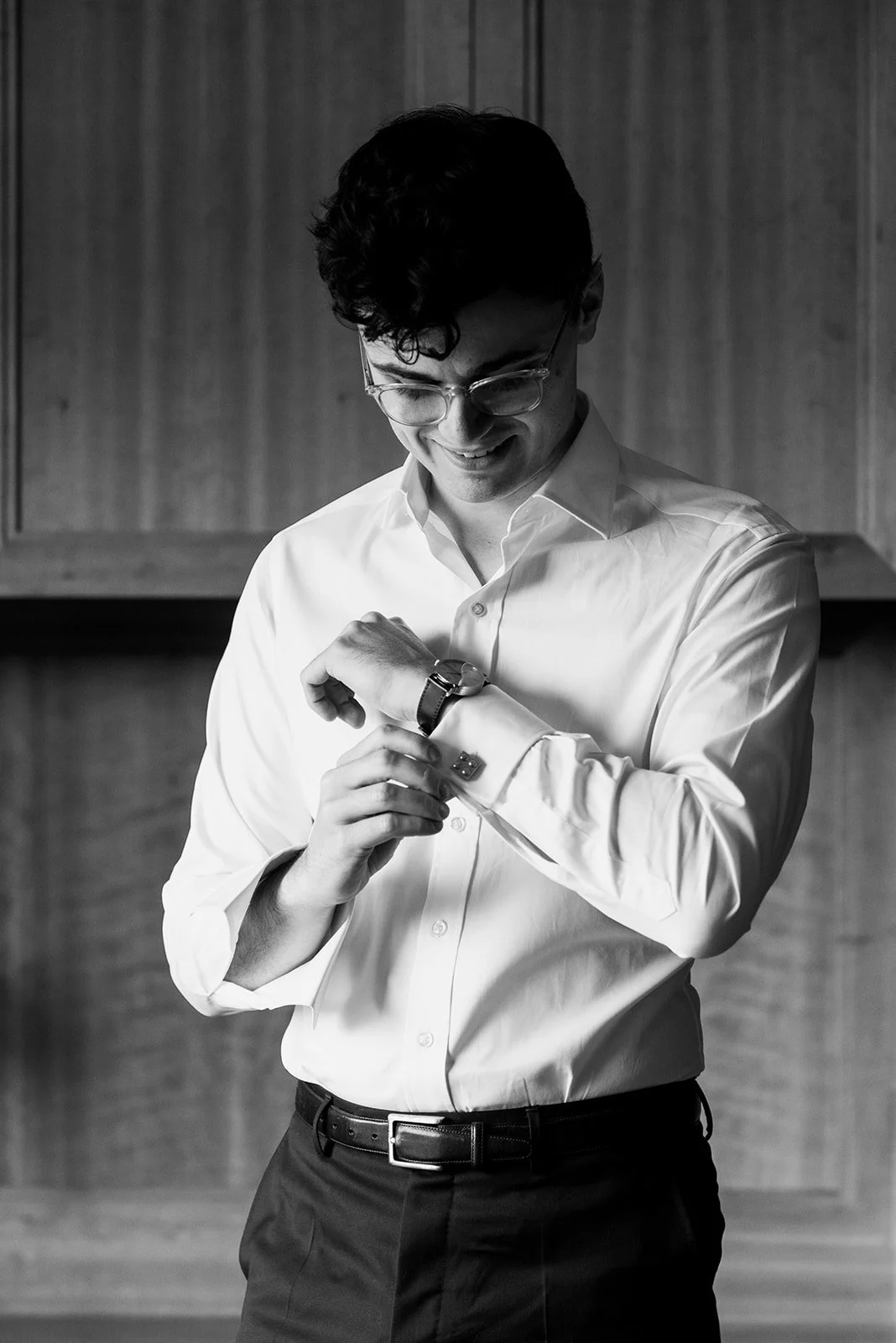 Copy of Gaby & Win Getting Ready (55 of 213).jpg