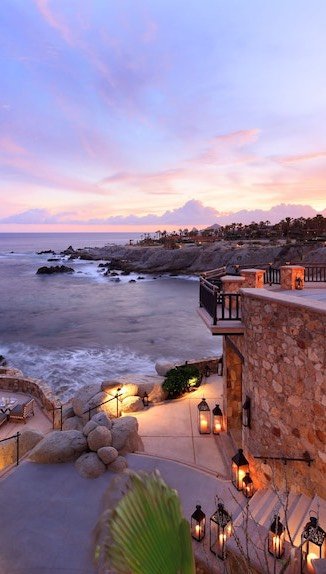 Esperanza is everything you want Cabo to be: effortless, elegant, and unmistakably Auberge.
I spent a week earlier this summer doing a deep dive & learning what makes these properties so extraordinary—and I’m all in. It’s no wo