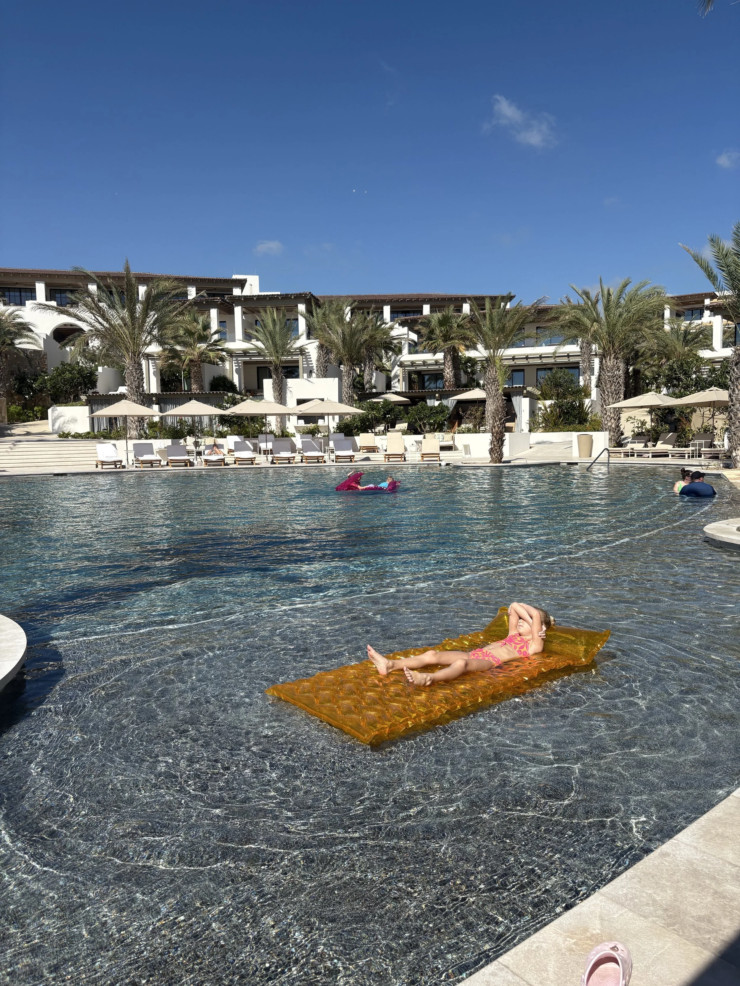 Four Seasons Cabo del Sol infinity pool overlooking the Sea of Cortez, Los Cabos