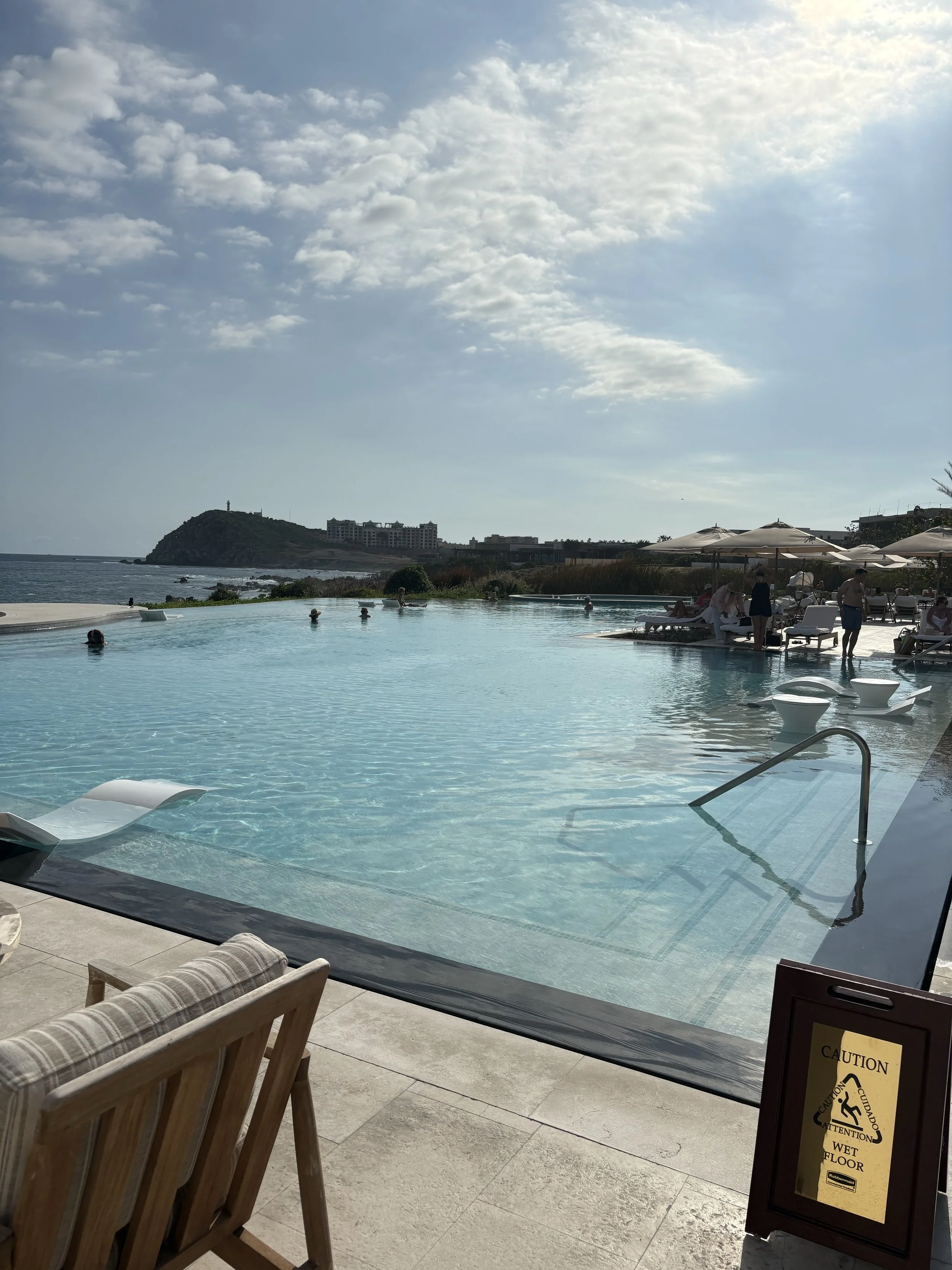 Best Luxury Resorts in Cabo for Families (2026 Guide)