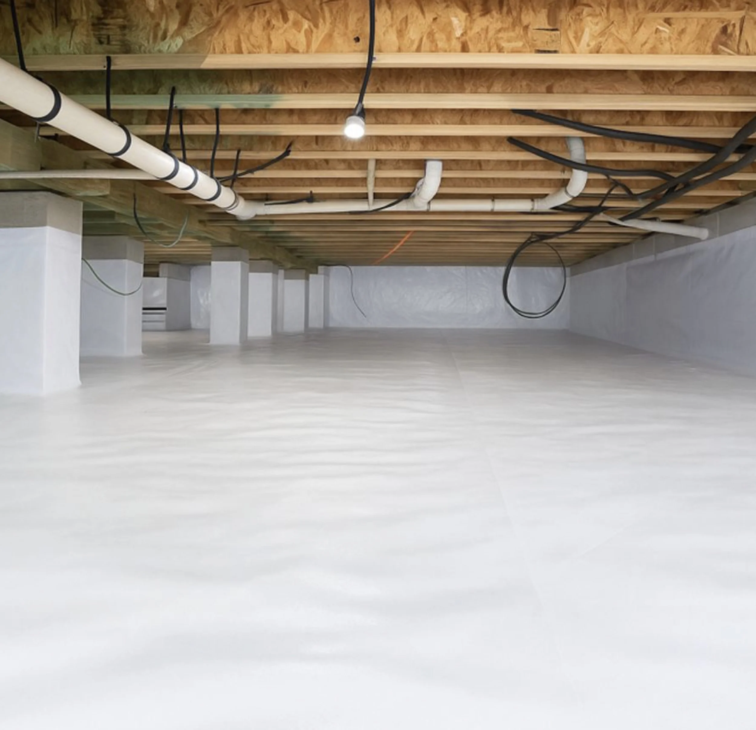 clean crawlspace encapsulation with sealed vapor barrier and moisture protection system
