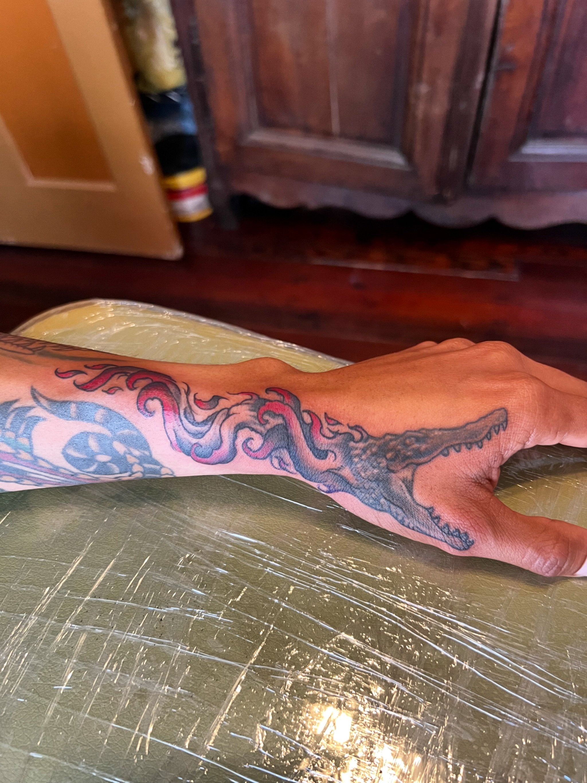 Added some flames to Jose&rsquo;s (healed) gator head! Thanks bud!