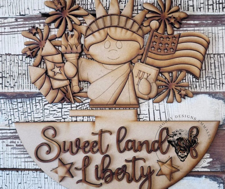 Add inserts and change out your decor easily with interchangeable kits. @hobby_designs