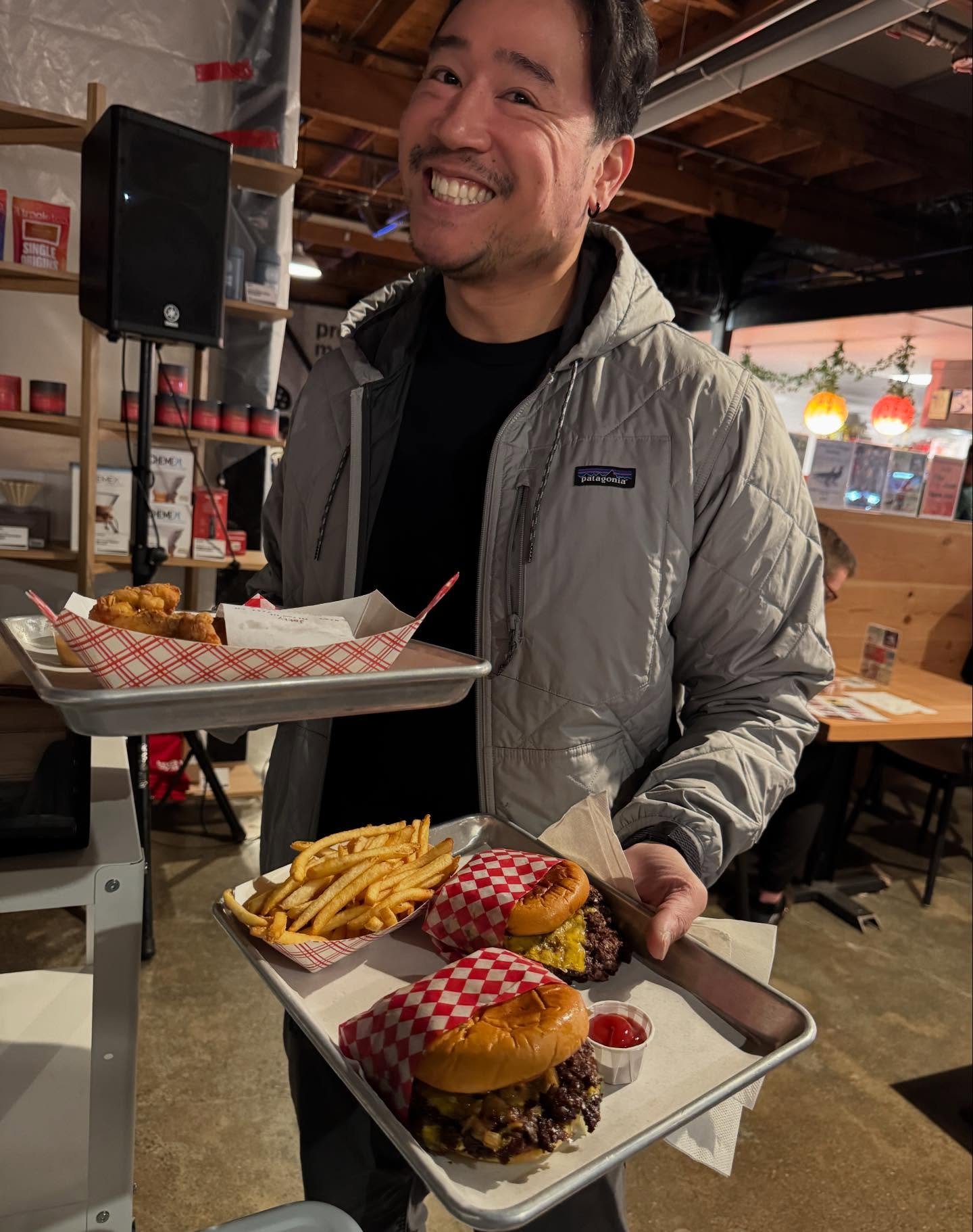 Good Times at Fast Times Burgers! 🍔 @prescottmarketwestoakland #oklahomasmashburger