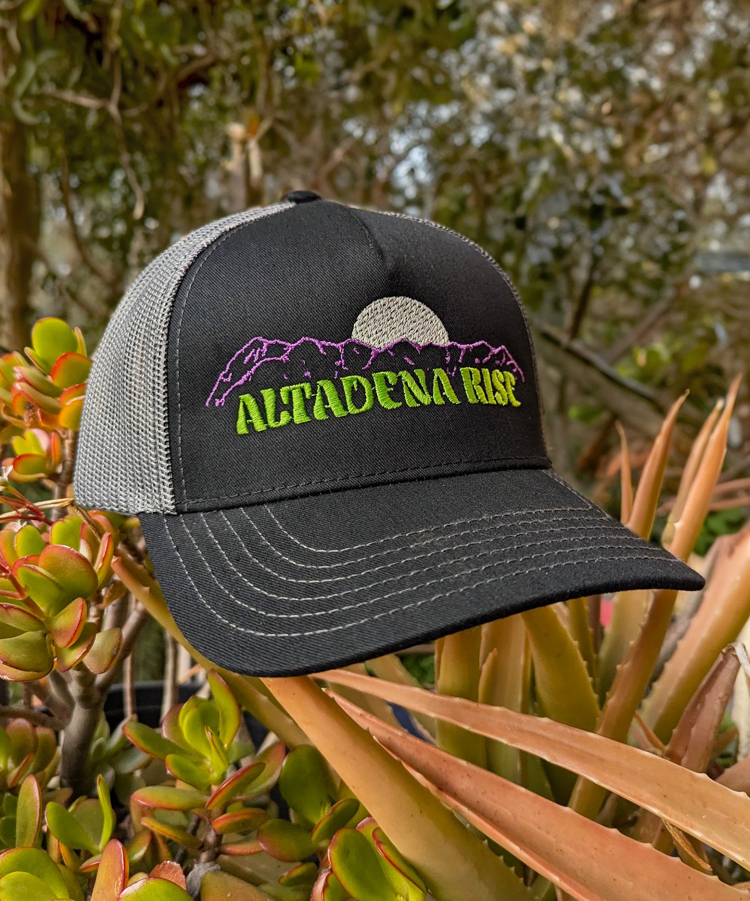 Rise_hat-blk-alt.jpg