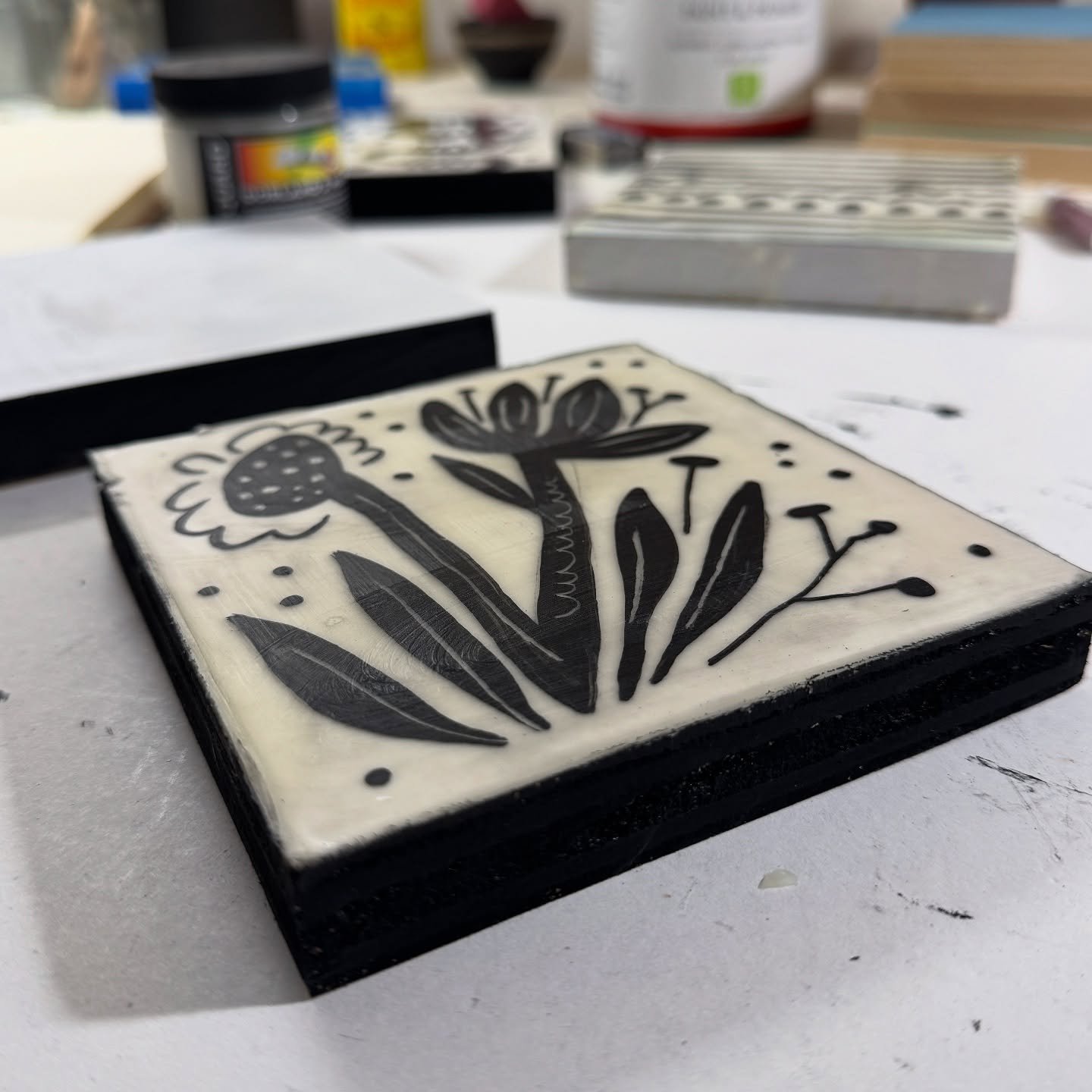 In the studio today revisiting encaustic after having an early morning dream about black and white&hellip;waxy style. So far I have had several misses and some serious BOMBS&hellip;but will persist. The surface is just so lovely I can&rsquo;t not try