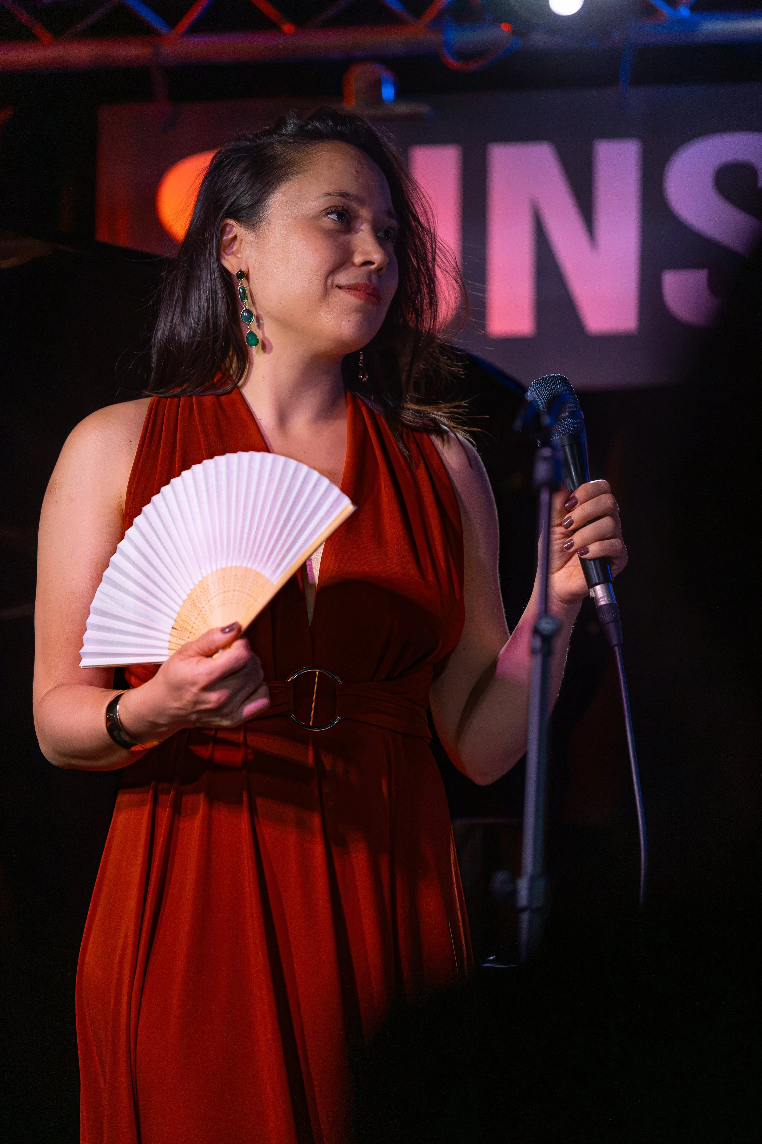 Chloé Lecerf singing at Sunside Paris