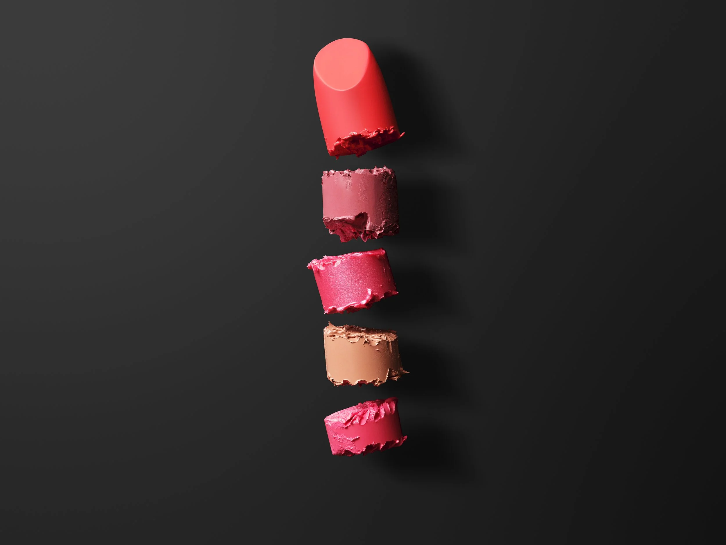 COSMETICS-TEST_Lipstick_Cut_01_FNL_WebMed.jpg