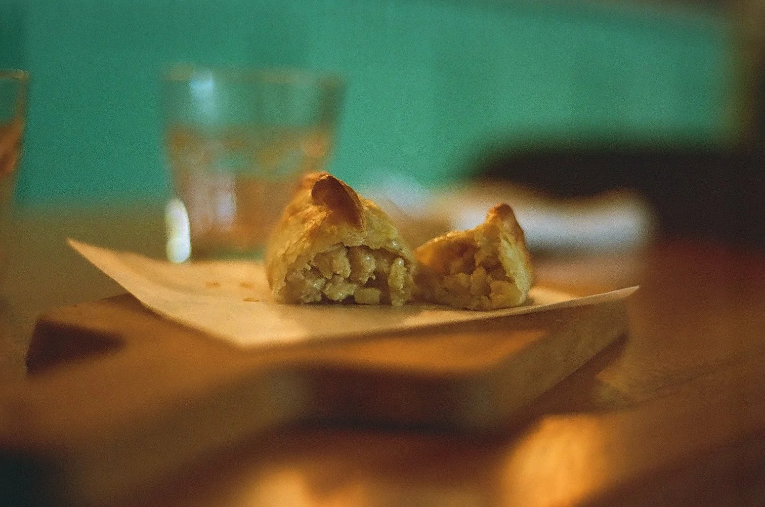Empanada; Luna Pasta e Dolci; 35mm Film; 2025