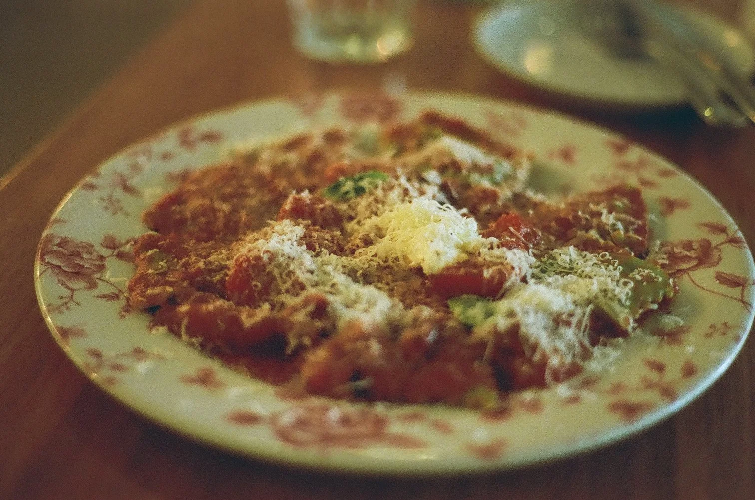 Ravioli Verdi; Luna Pasta e Dolci; 35mm Film; 2025