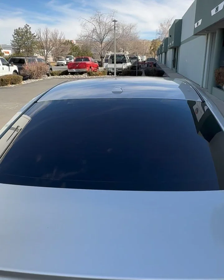Fresh tints, happy customers! 🚘🔥 Both rides looking good today, and they loved getting 15% off. Don&rsquo;t sleep on this deal. Book now! 
#tint #windowfilm #windowtinting #sparksnv #renonv #autodetailing #discount