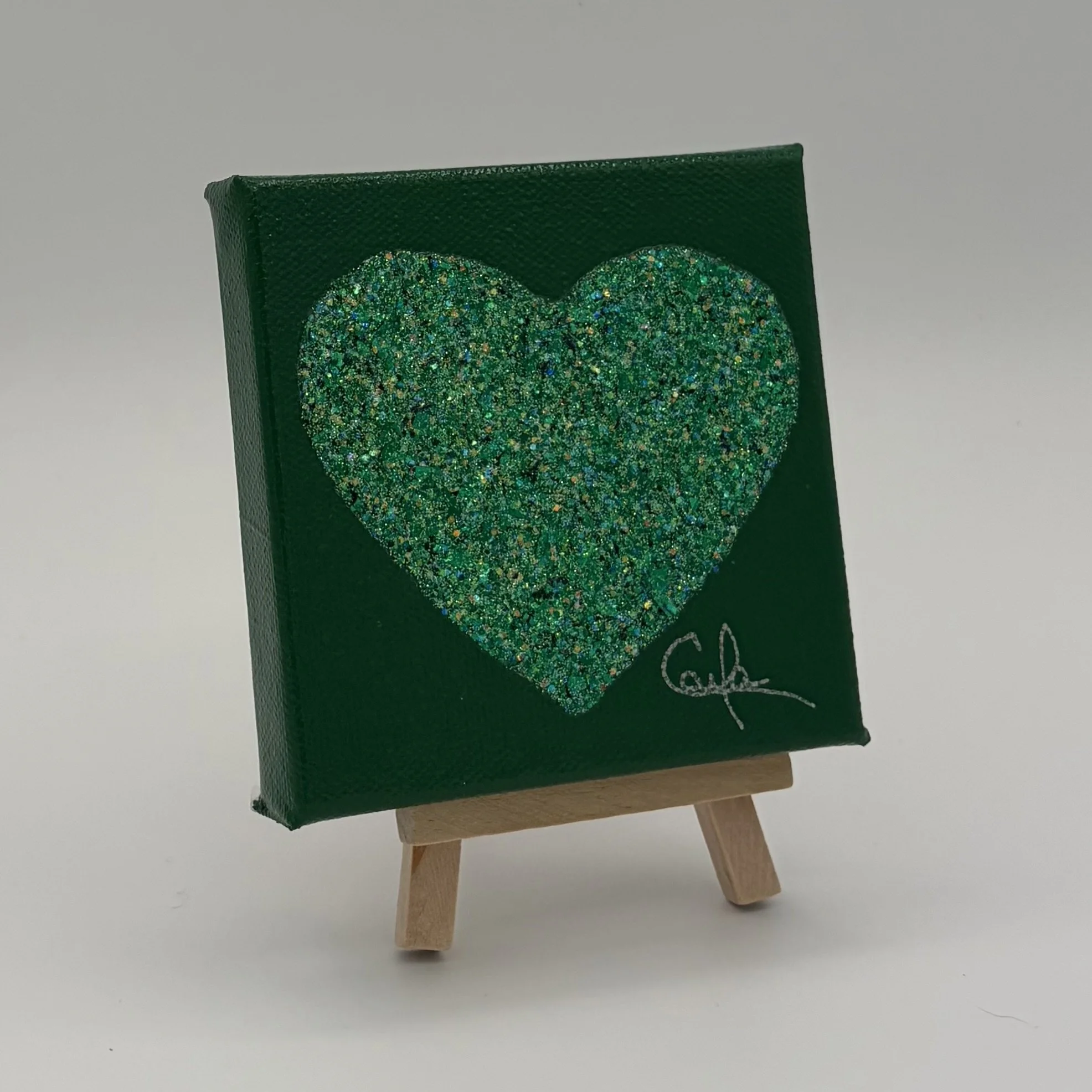 Heart #1120 Emerald Green with Evergreen Glitter