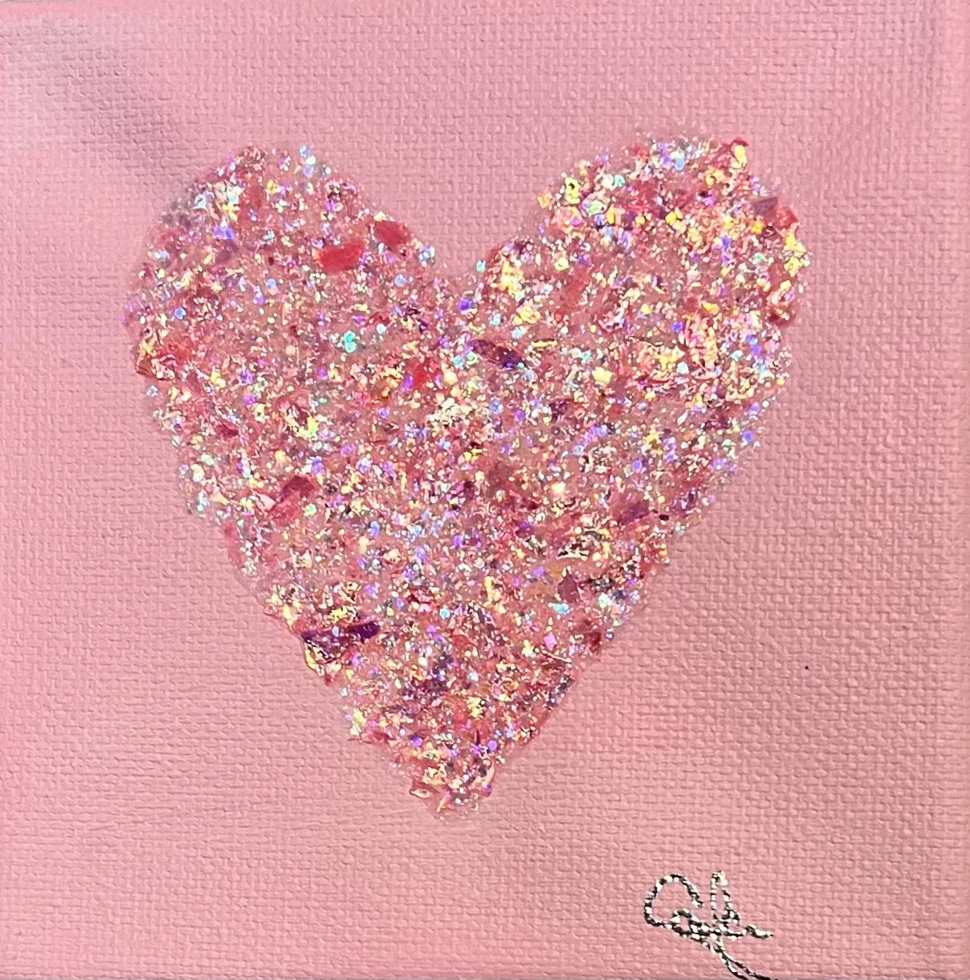 Soft pink glitter heart #101