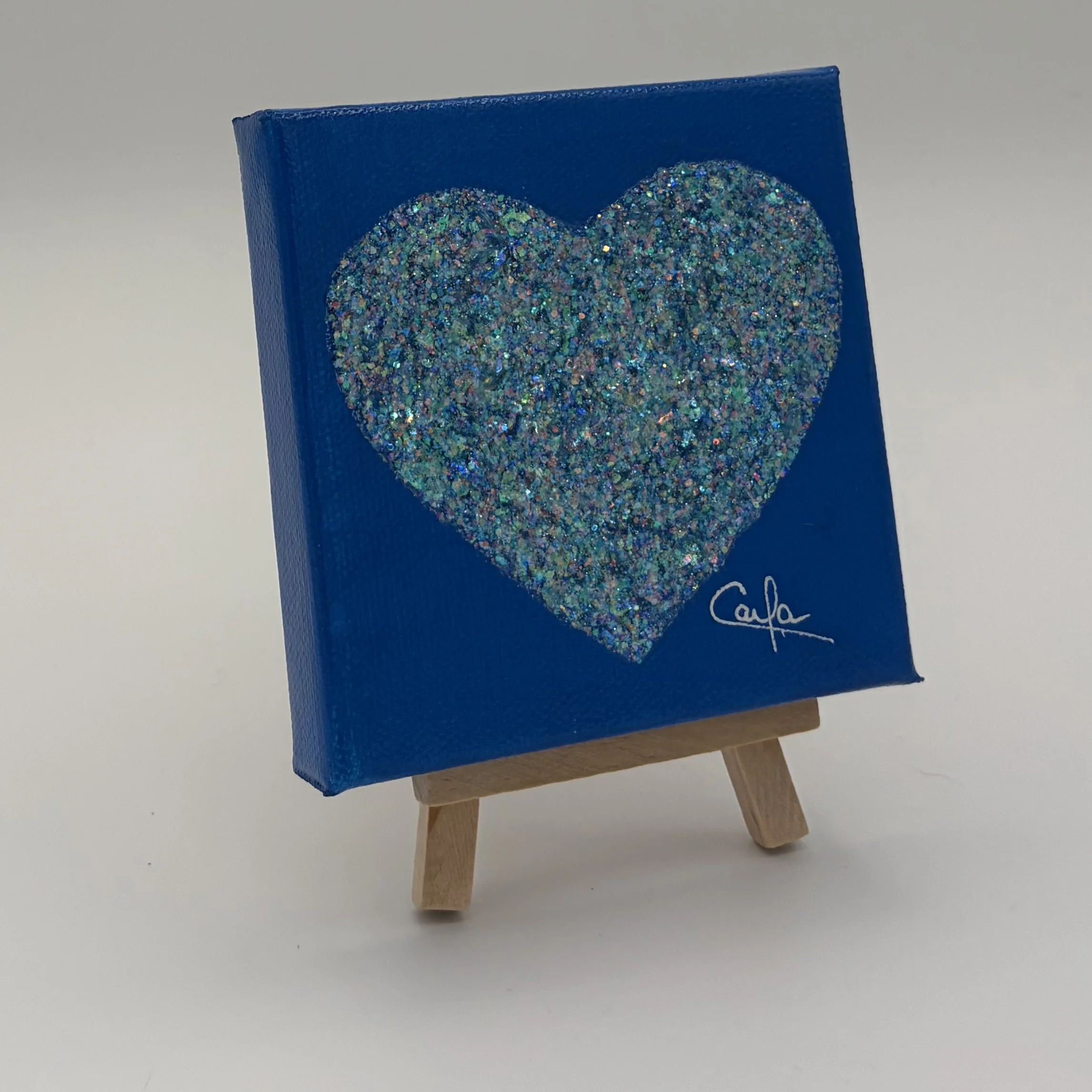 Heart#1157 Ultramarine Blue with Pastel Blue Glitter