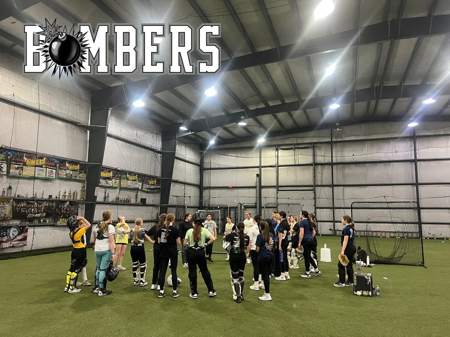 Fire 🔥 &amp; Ice 🥶

The start of the winter has been a cold one but our Friday night Bomber Bullpens have been heating up as we enter 2️⃣0️⃣2️⃣6️⃣.

It was a full house last night as the girls got after it (catcher&rsquo;s too 💪)&hellip;Weekly tea