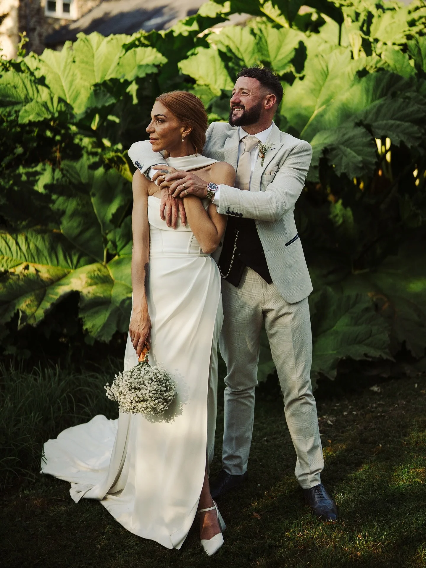 Amazing day with Billie and Sammy on the weekend, the loveliest people who deserved the gorgeous weather and top notch vibes for their big day. Such a pleasure to capture it all. 
Second photographer: @lukeckdavis 
Venue: @hopefarmdorset 
Hair: @bri