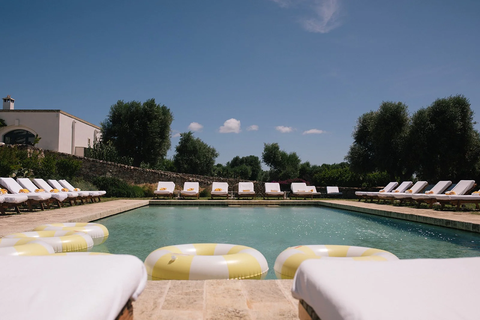 taylor_quinn_masseria_calderisi_pool_party-3711.jpg