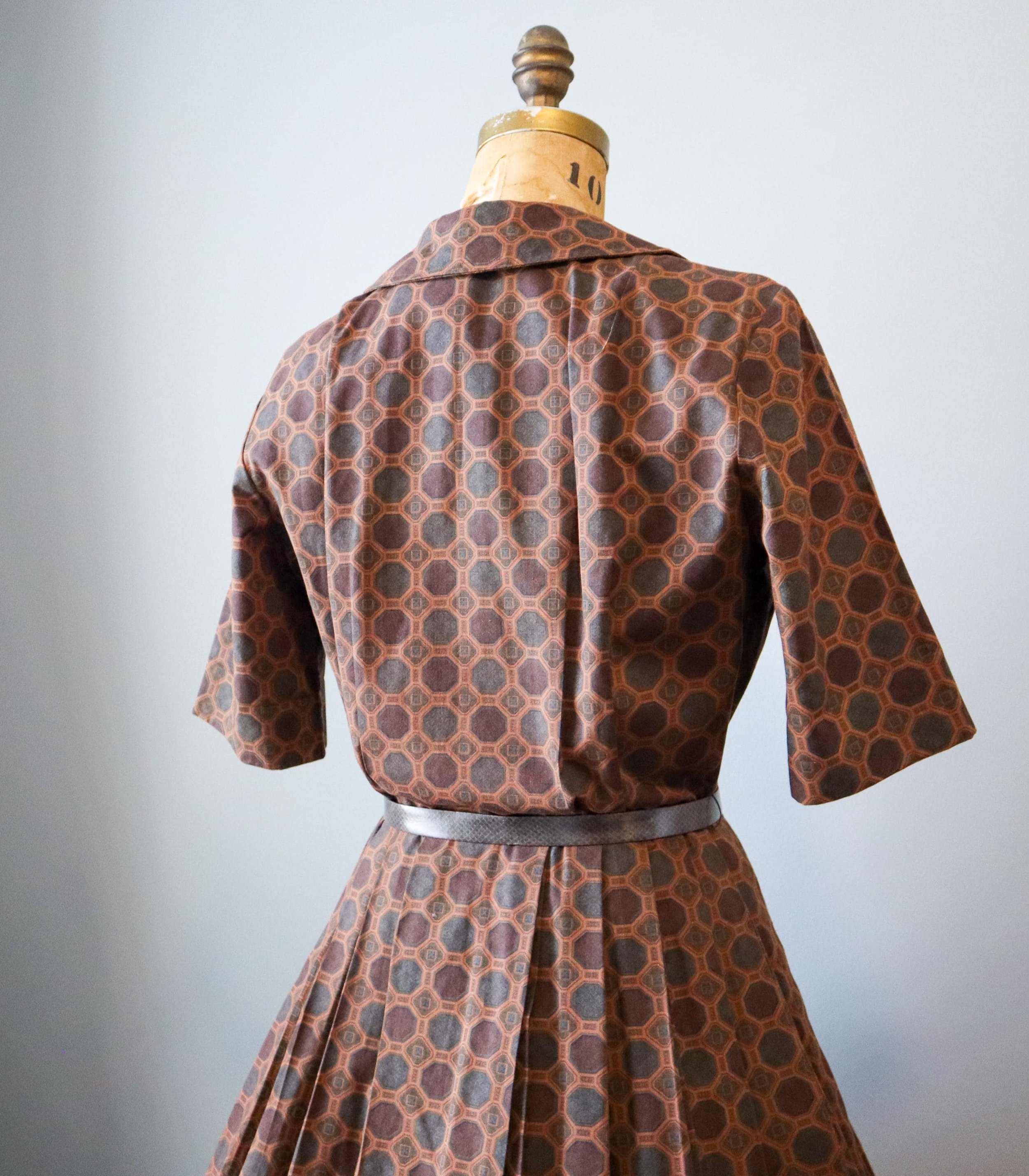 https://i.etsystatic.com/20806851/r/il/626387/6616030103/il_fullxfull.6616030103_ghkv.jpg