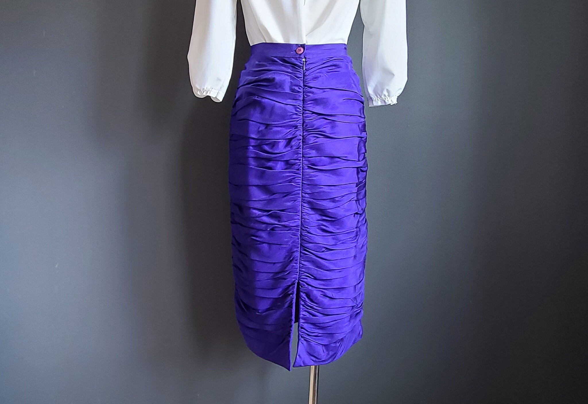 https://i.etsystatic.com/20806851/r/il/78b102/3770080776/il_fullxfull.3770080776_epln.jpg