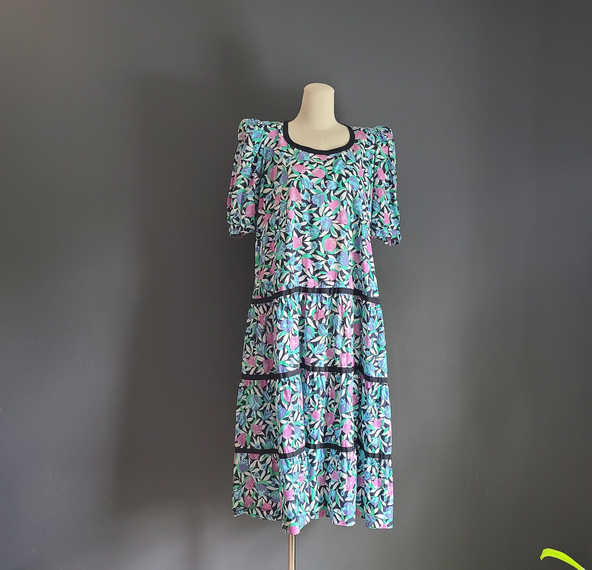 https://i.etsystatic.com/20806851/r/il/651fbc/3297997636/il_fullxfull.3297997636_72p4.jpg